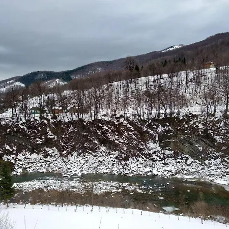 Chata акорди плеса Jaremče